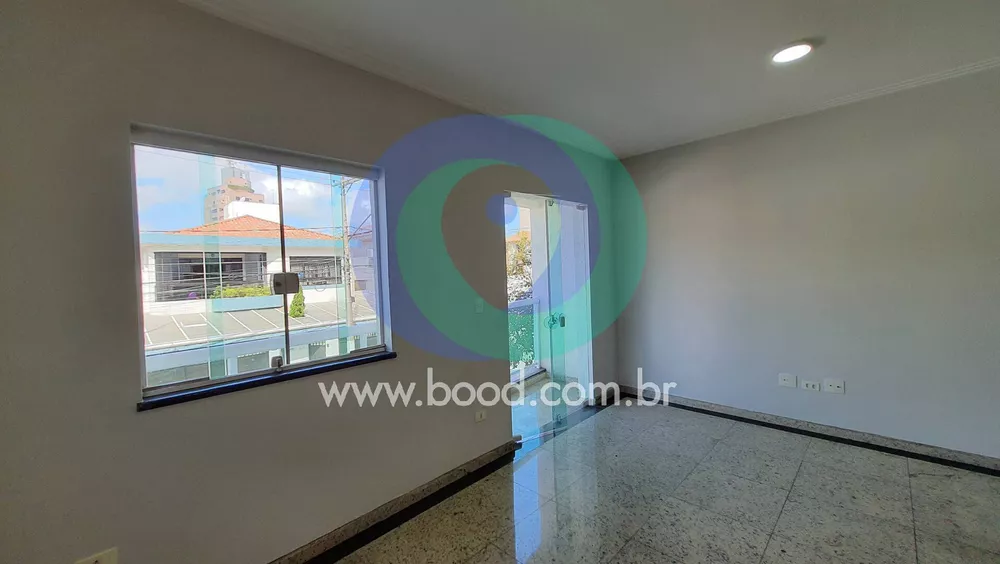 Casa à venda com 3 quartos, 145m² - Foto 2