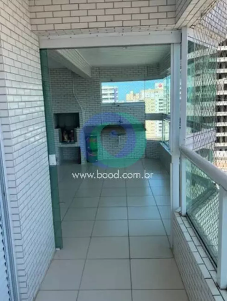 Apartamento à venda com 3 quartos, 131m² - Foto 1