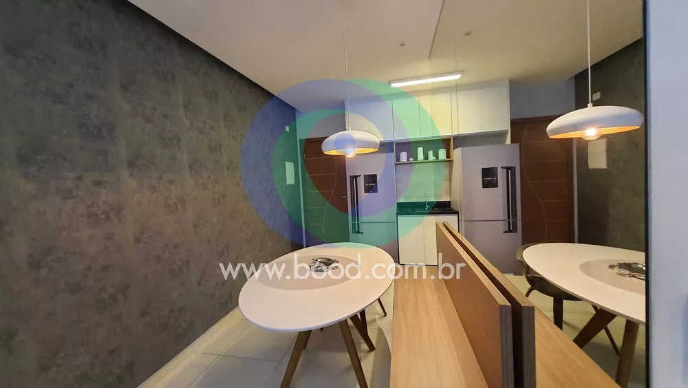 Apartamento à venda com 2 quartos, 46m² - Foto 1