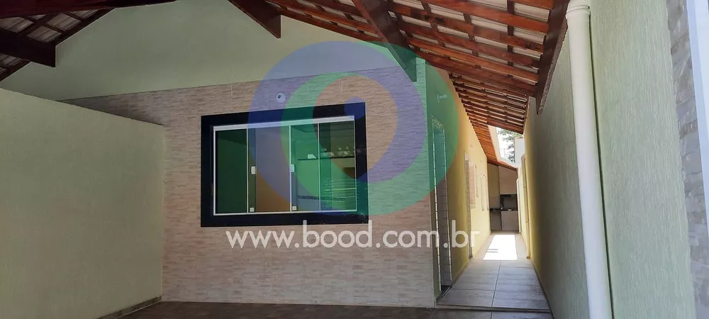 Casa à venda com 2 quartos, 107m² - Foto 2