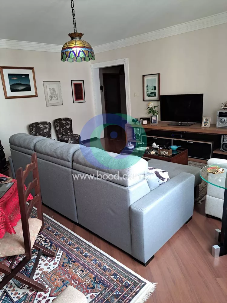 Apartamento à venda com 3 quartos, 180m² - Foto 3