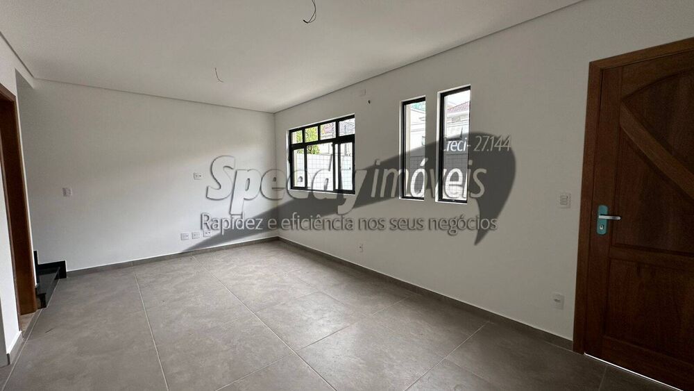 Sobrado à venda com 3 quartos, 140m² - Foto 3