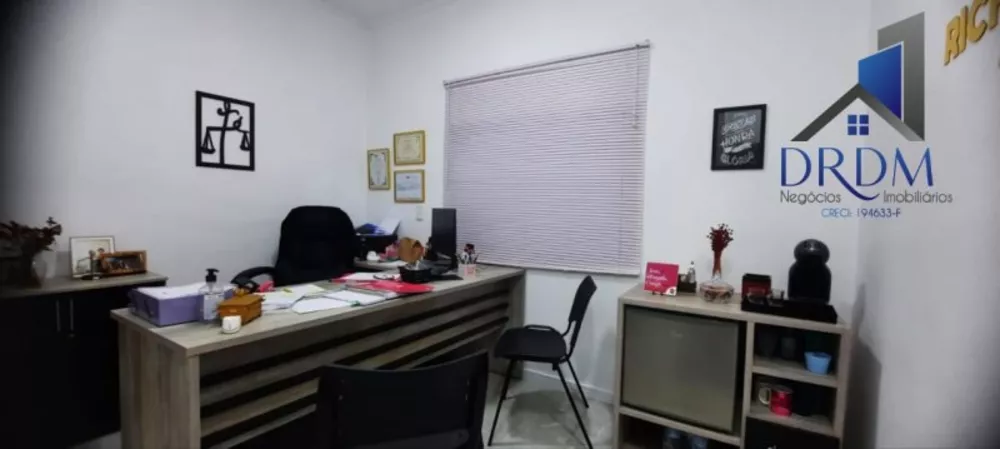 Prédio Inteiro à venda com 3 quartos, 240m² - Foto 7