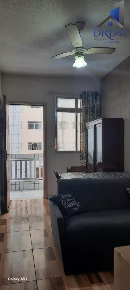 Apartamento à venda com 2 quartos, 46m² - Foto 2