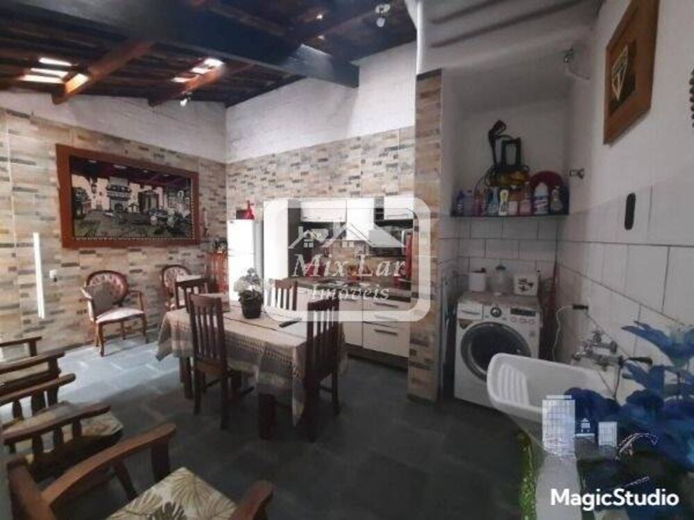 Sobrado à venda com 4 quartos, 154m² - Foto 2