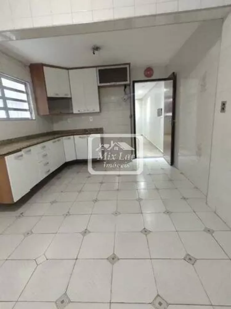 Sobrado à venda com 3 quartos, 175m² - Foto 3