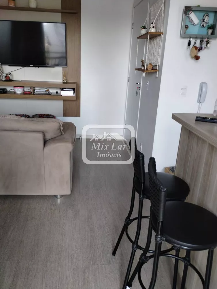 Apartamento à venda com 2 quartos, 44m² - Foto 2