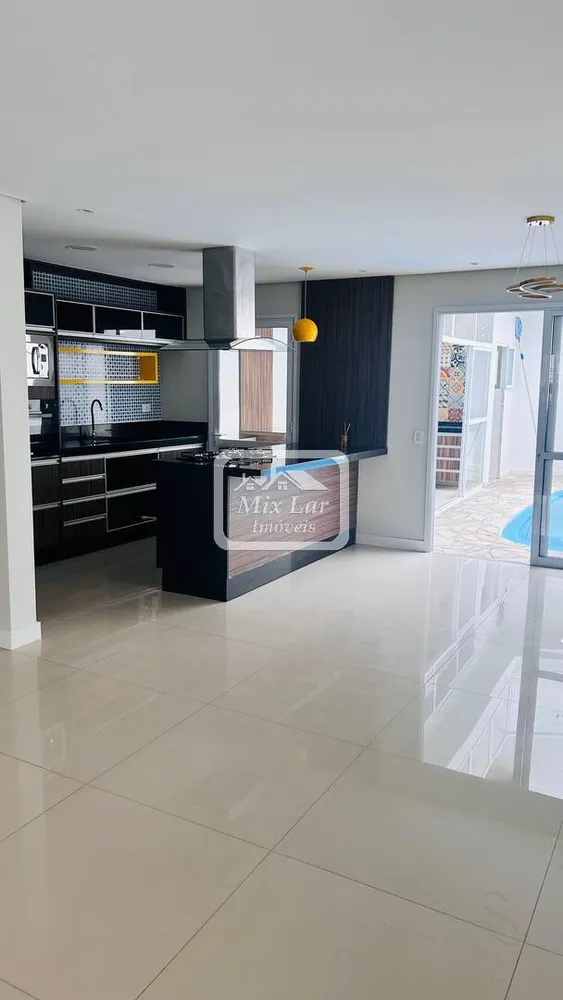 Sobrado, 3 quartos, 230 m² - Foto 2