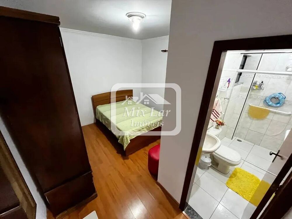 Sobrado à venda com 5 quartos, 248m² - Foto 2
