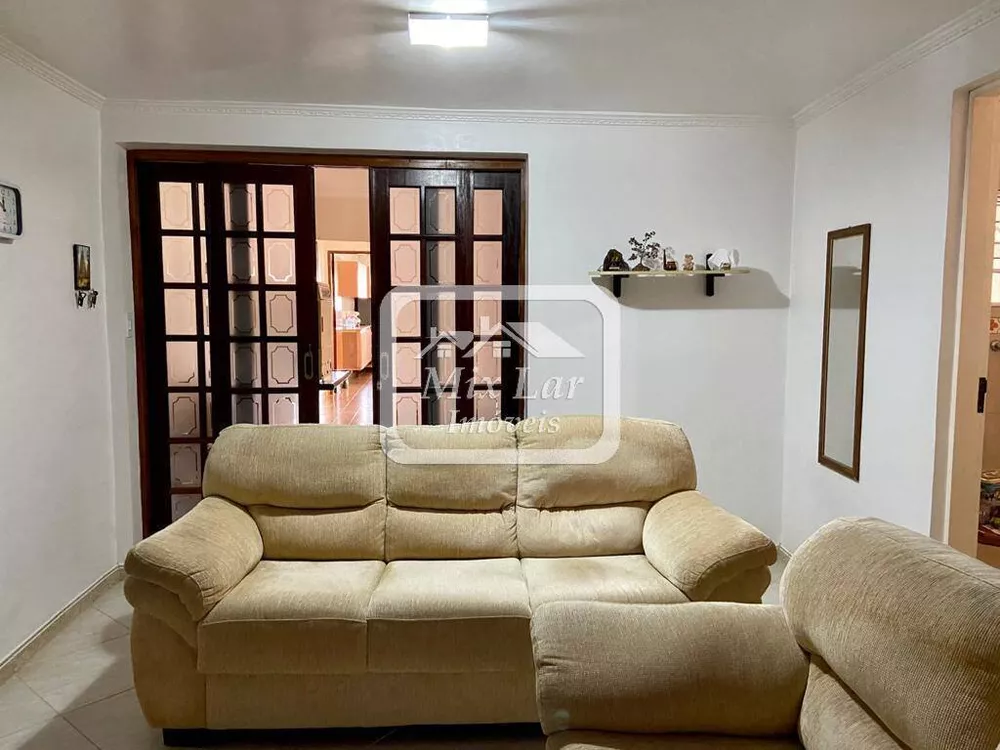 Sobrado à venda com 4 quartos, 208m² - Foto 1