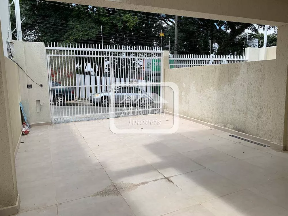 Sobrado à venda com 4 quartos, 280m² - Foto 1