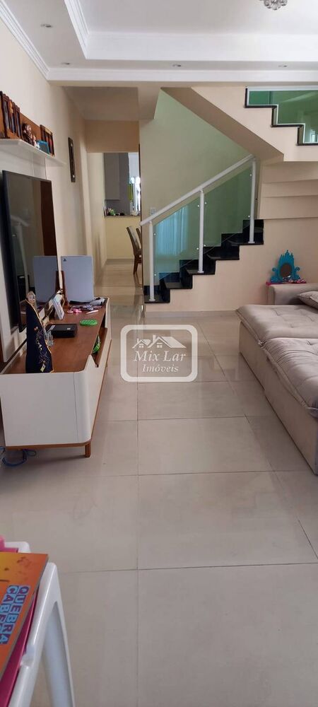 Sobrado, 3 quartos, 257 m² - Foto 1