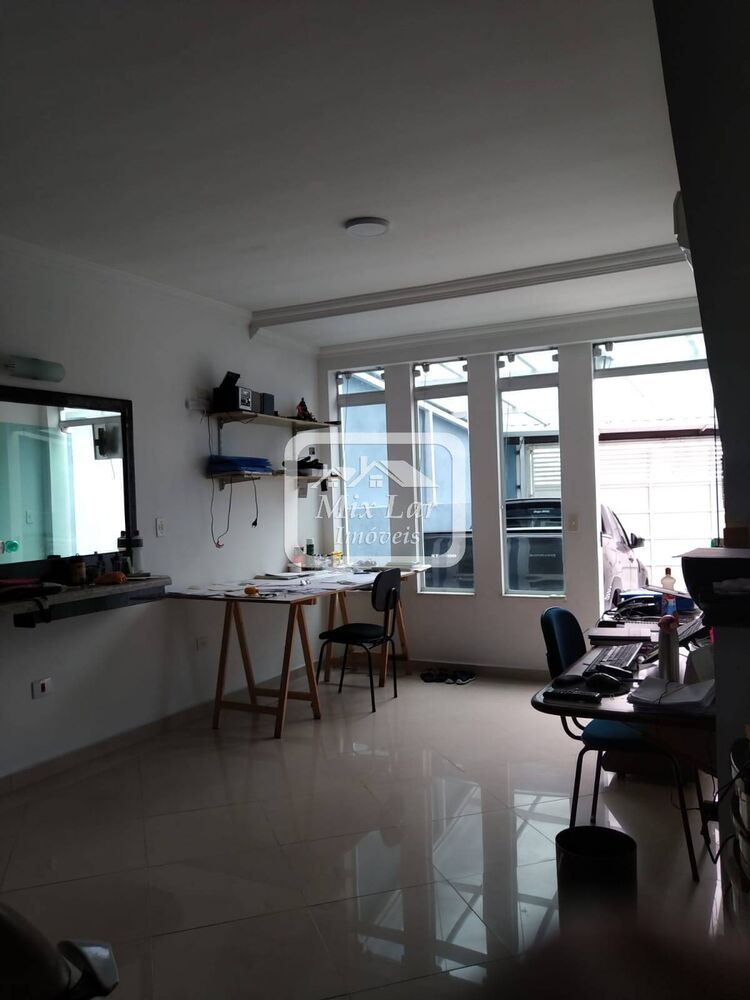 Sobrado, 3 quartos, 196 m² - Foto 2