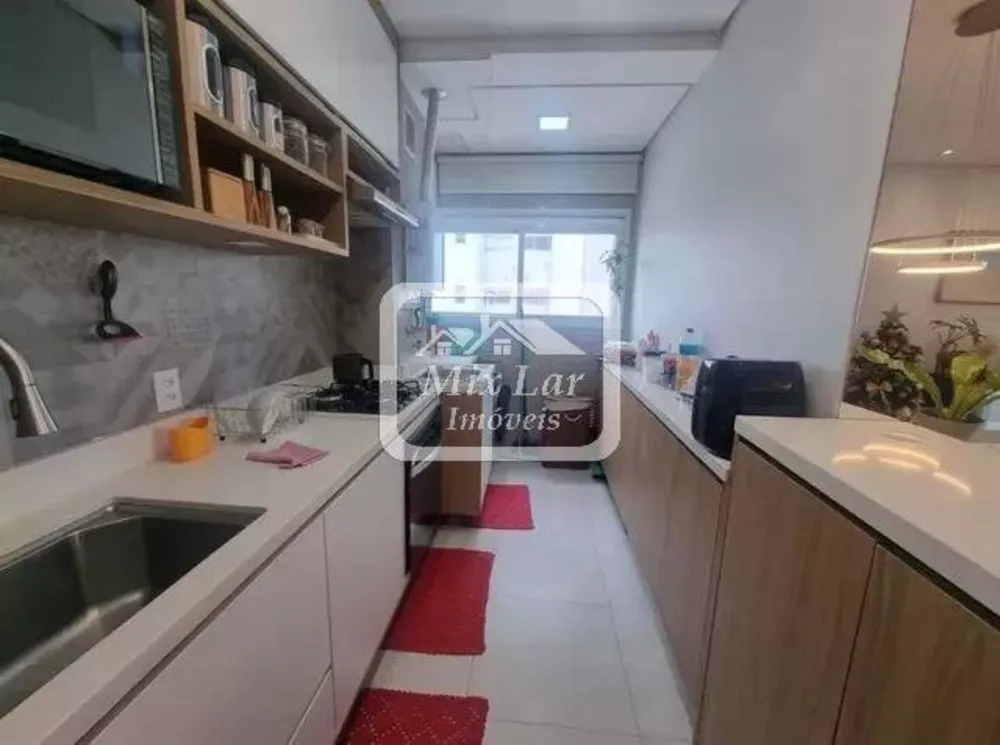 Apartamento à venda com 2 quartos, 70m² - Foto 4