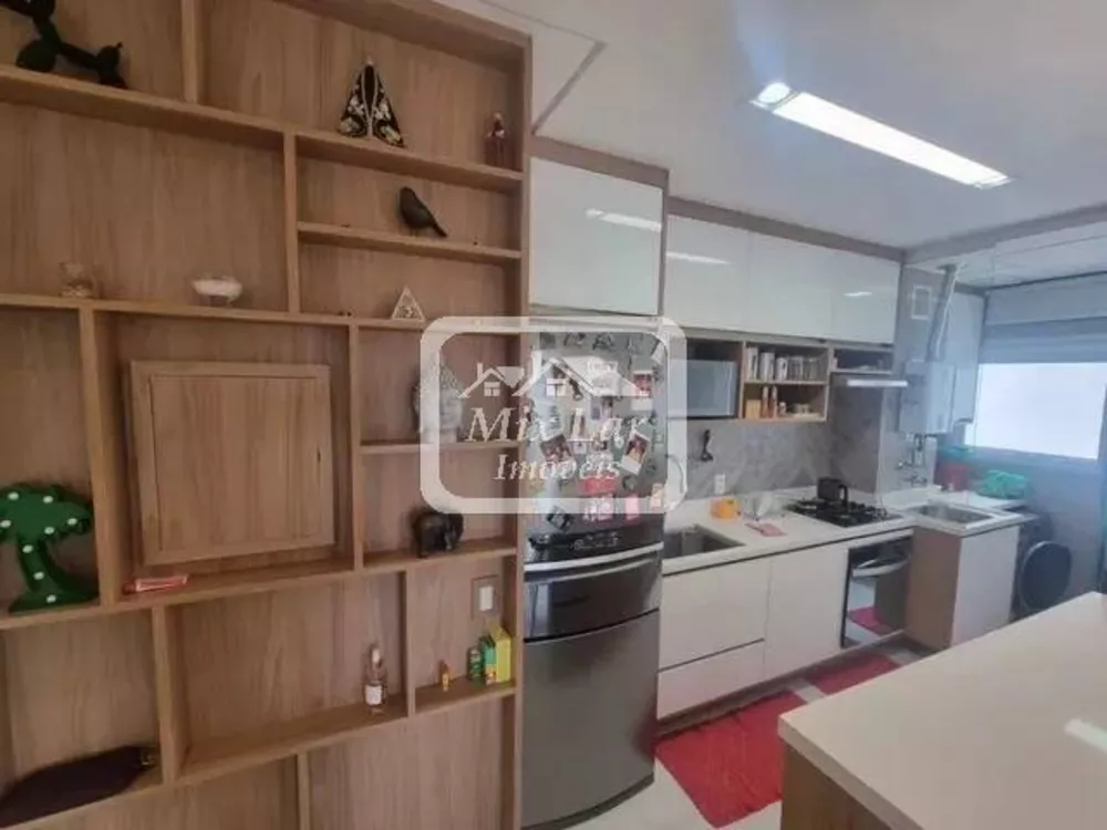 Apartamento à venda com 2 quartos, 70m² - Foto 3