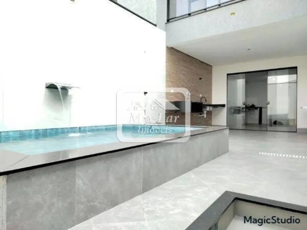 Sobrado, 3 quartos, 214 m² - Foto 1