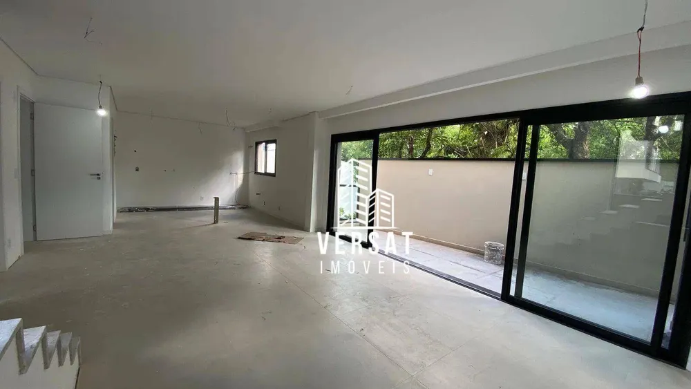 Sobrado, 3 quartos, 256 m² - Foto 4
