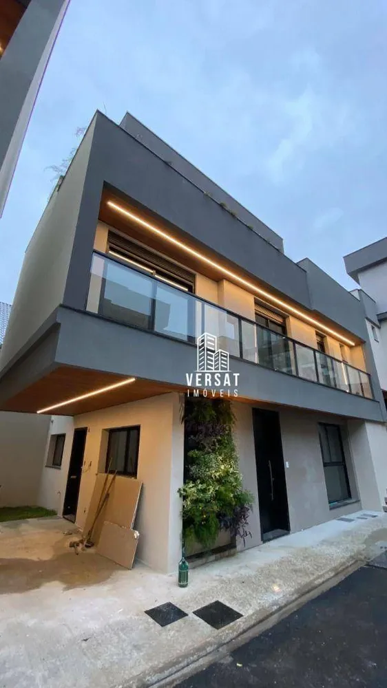 Sobrado, 3 quartos, 256 m² - Foto 9