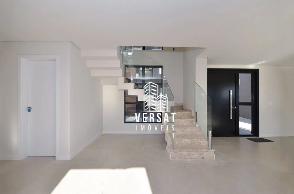 Sobrado, 3 quartos, 234 m² - Foto 2