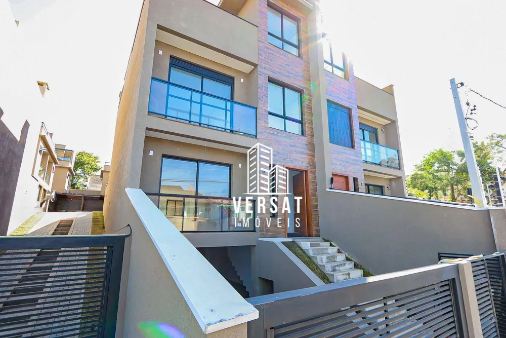 Sobrado, 3 quartos, 268 m² - Foto 1