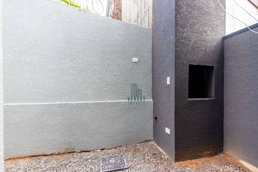 Sobrado à venda com 3 quartos, 157m² - Foto 1