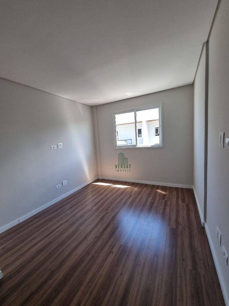 Sobrado à venda com 3 quartos, 165m² - Foto 2