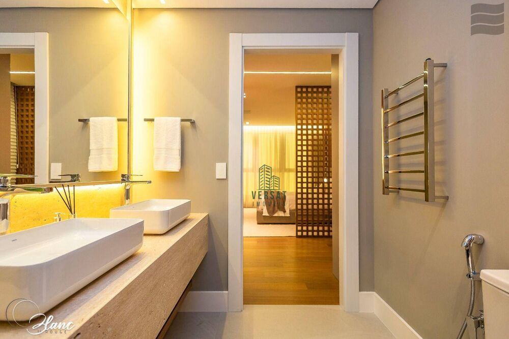 Cobertura, 3 quartos, 215 m² - Foto 7