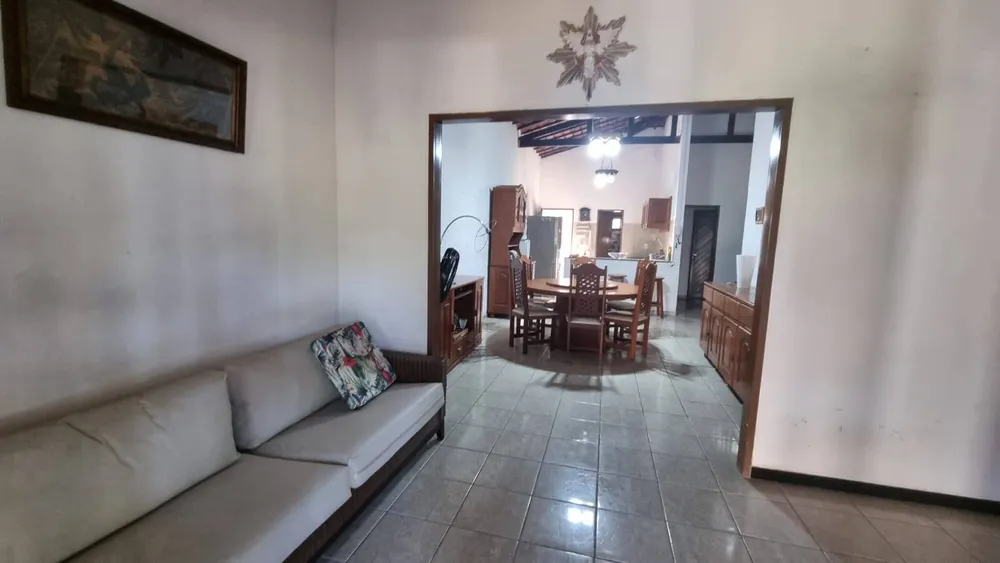 Casa, 3 quartos, 280 m² - Foto 1