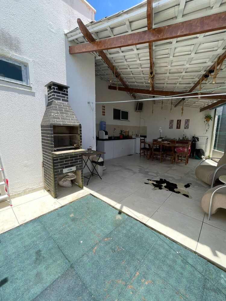 Casa à venda com 2 quartos, 140m² - Foto 11