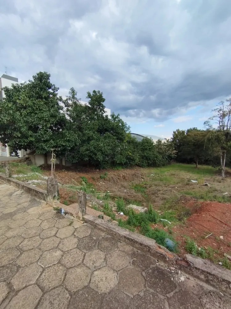 Loteamento e Condomínio, 726 m² - Foto 1