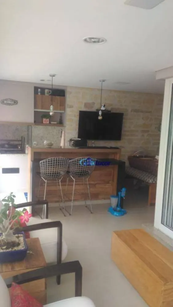 Apartamento, 3 quartos, 162 m² - Foto 1