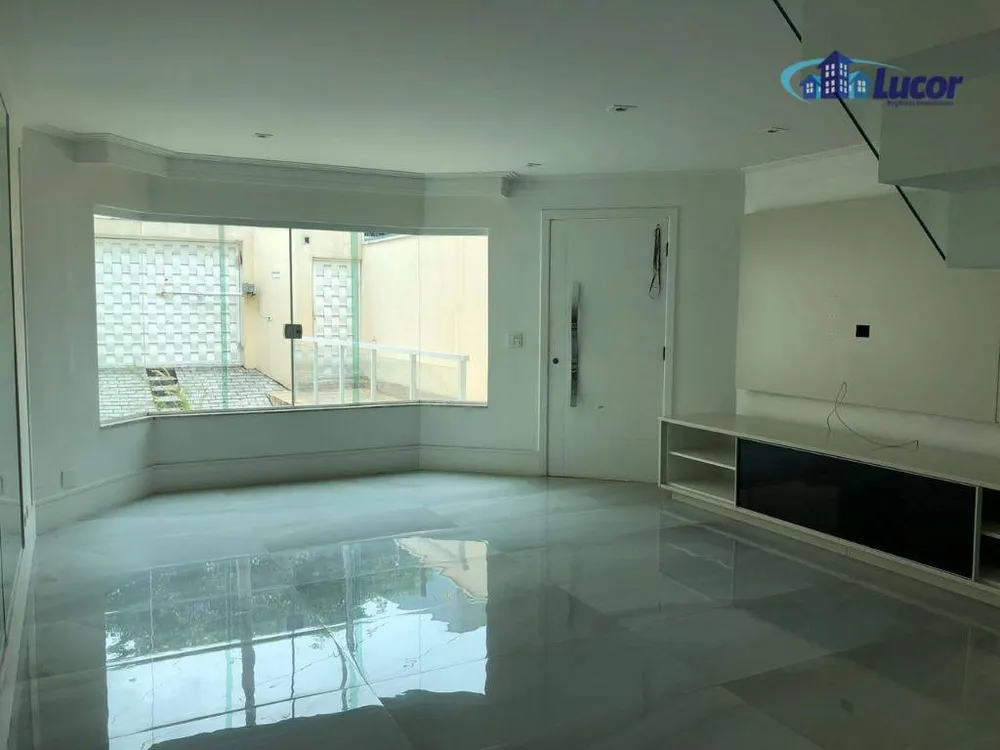 Sobrado, 3 quartos, 270 m² - Foto 1