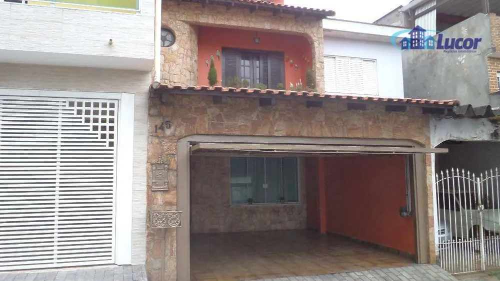 Sobrado, 3 quartos, 216 m² - Foto 2