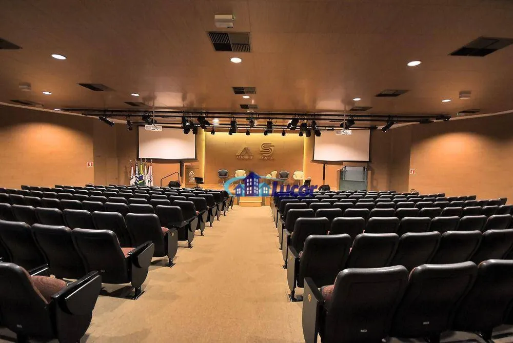 Prédio Inteiro, 4504 m² - Foto 1