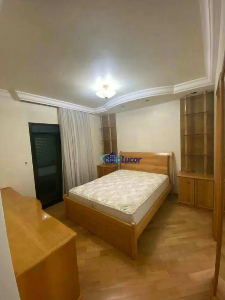 Apartamento, 3 quartos, 233 m² - Foto 4