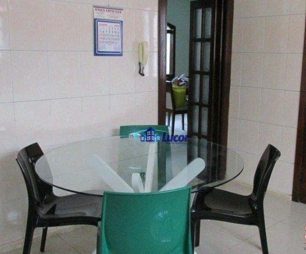 Sobrado, 3 quartos, 260 m² - Foto 2
