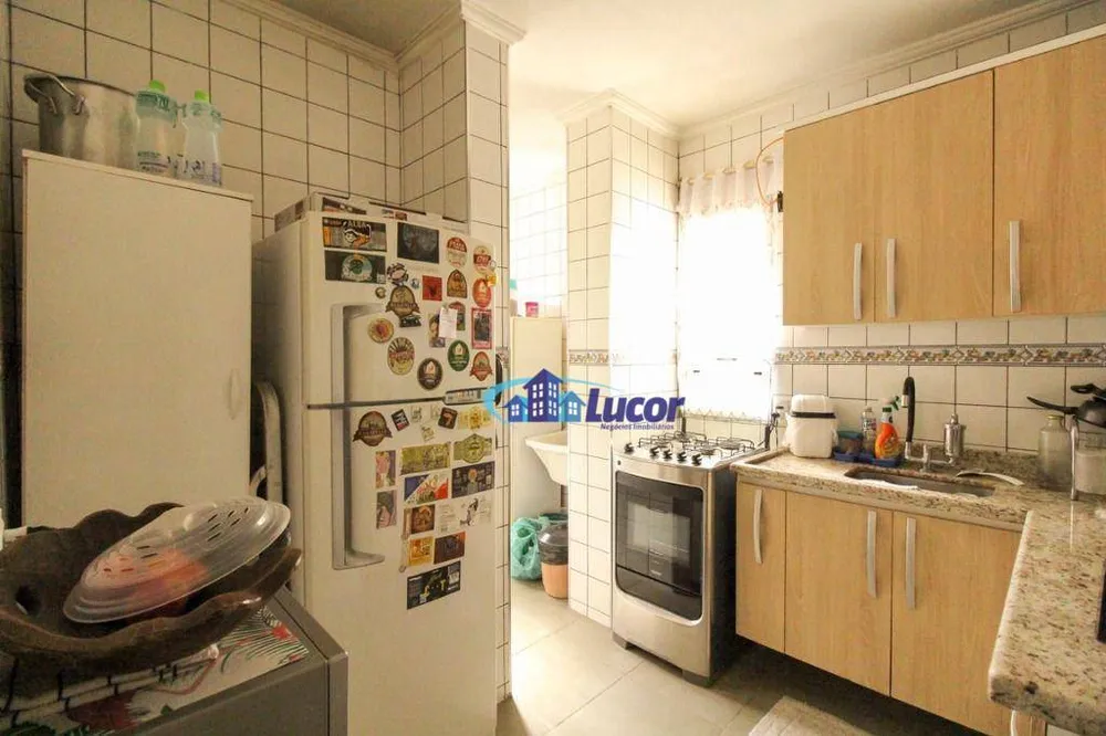 Apartamento, 3 quartos, 75 m² - Foto 2