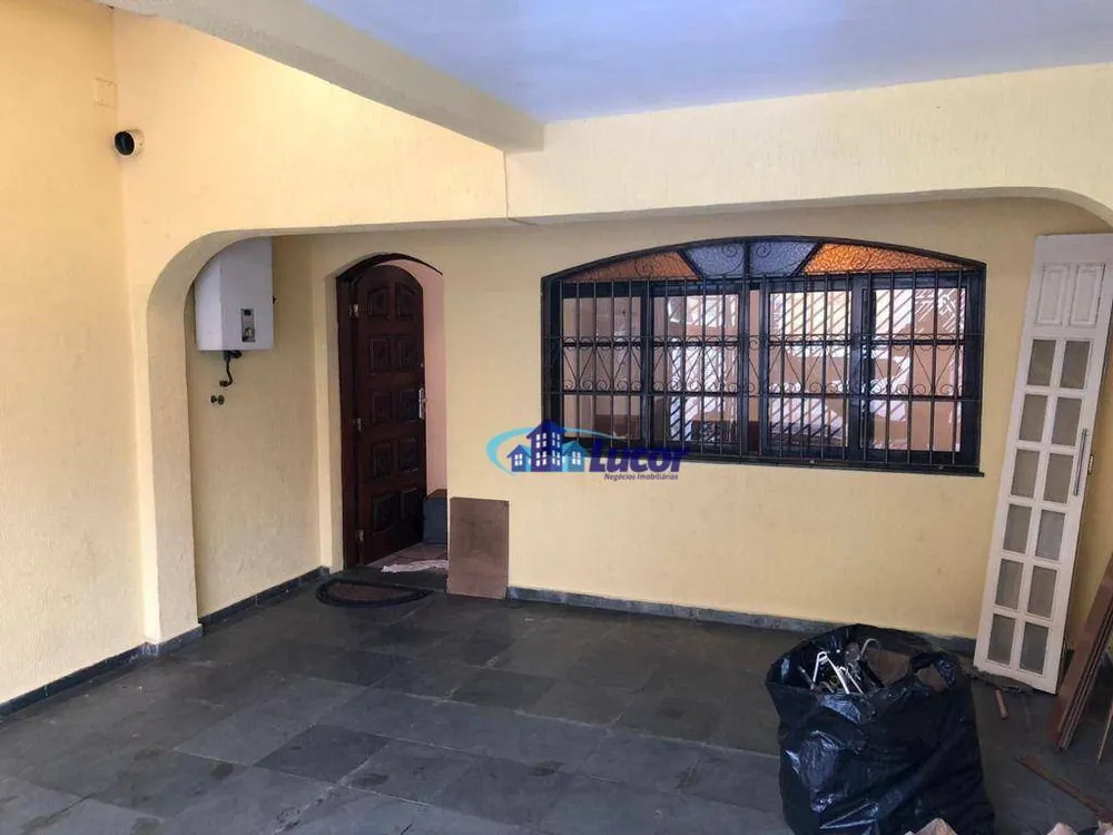 Sobrado, 2 quartos, 220 m² - Foto 2