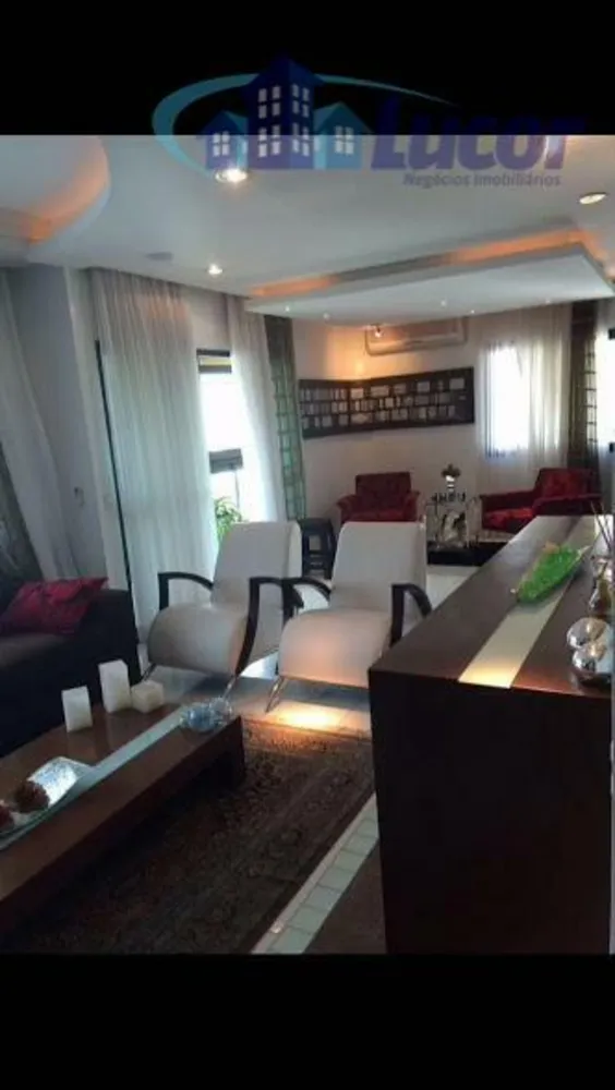 Apartamento, 3 quartos, 193 m² - Foto 1