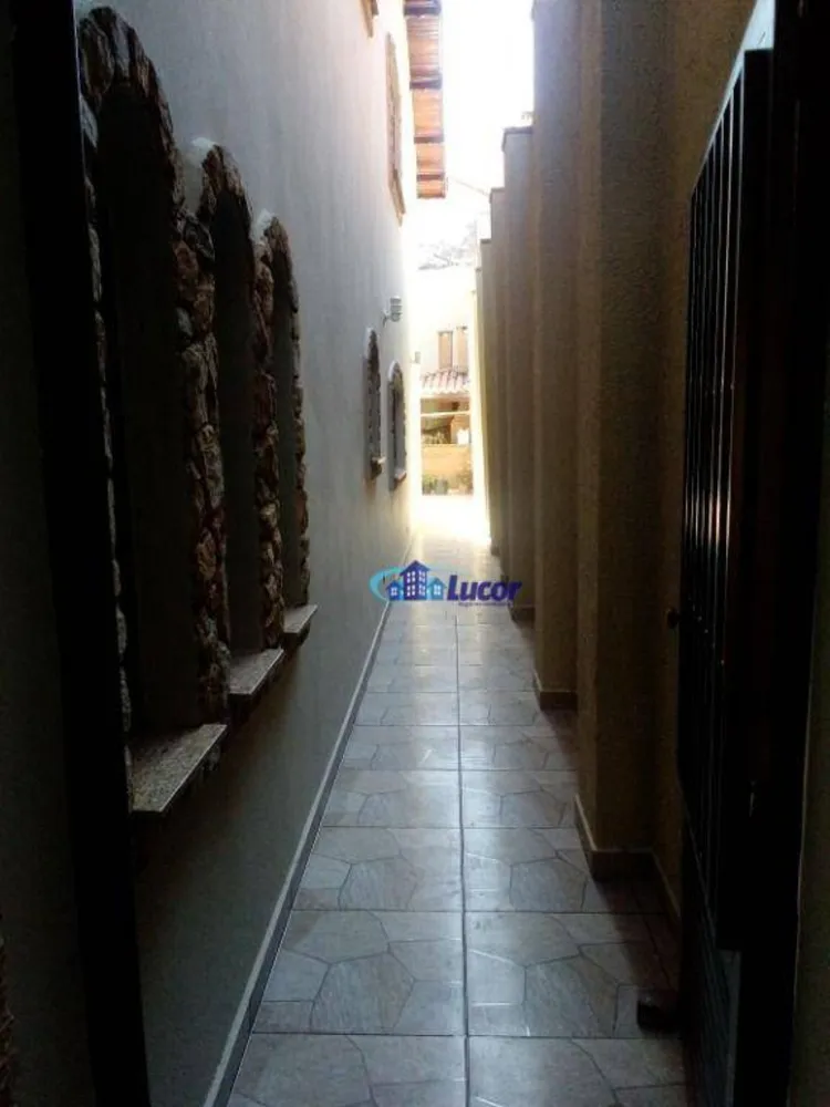 Sobrado, 3 quartos, 214 m² - Foto 3