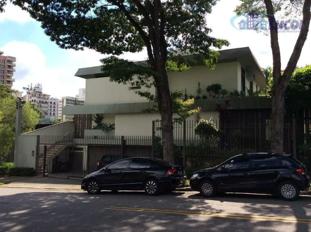 Casa, 4 quartos, 600 m² - Foto 1