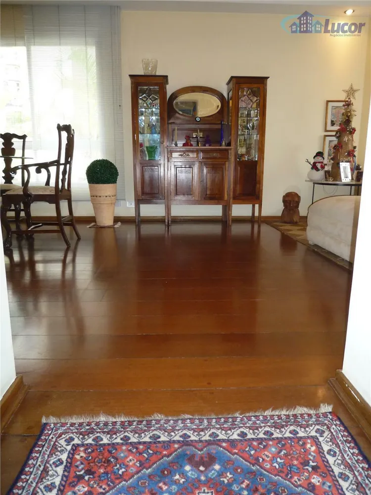 Apartamento, 3 quartos, 200 m² - Foto 2