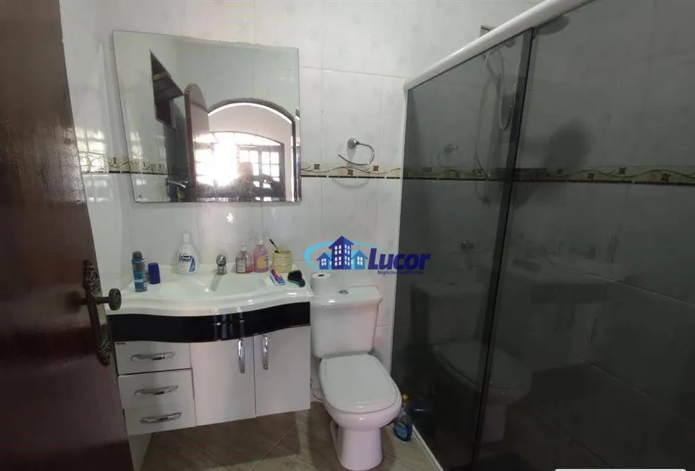 Sobrado, 5 quartos, 180 m² - Foto 2