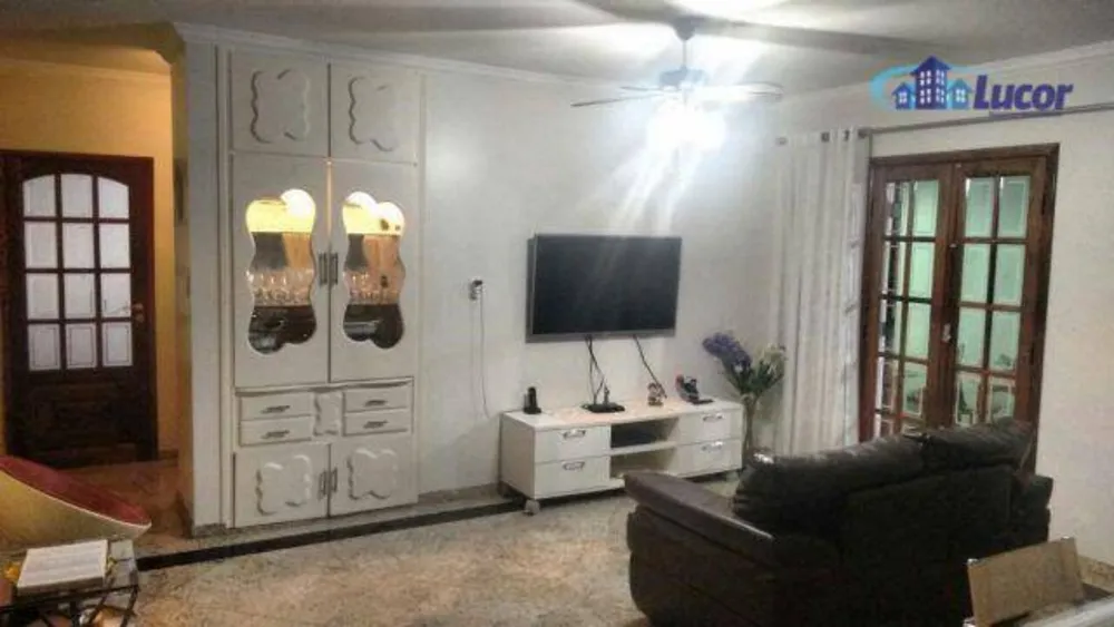 Sobrado, 3 quartos, 234 m² - Foto 3