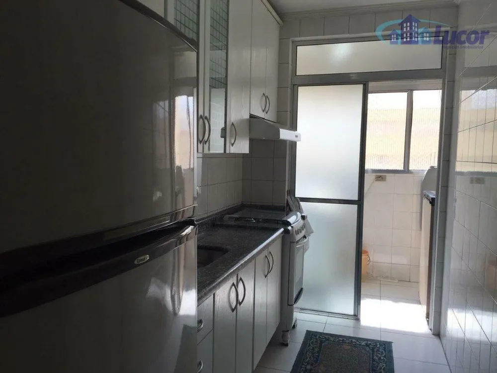 Apartamento, 3 quartos, 76 m² - Foto 2