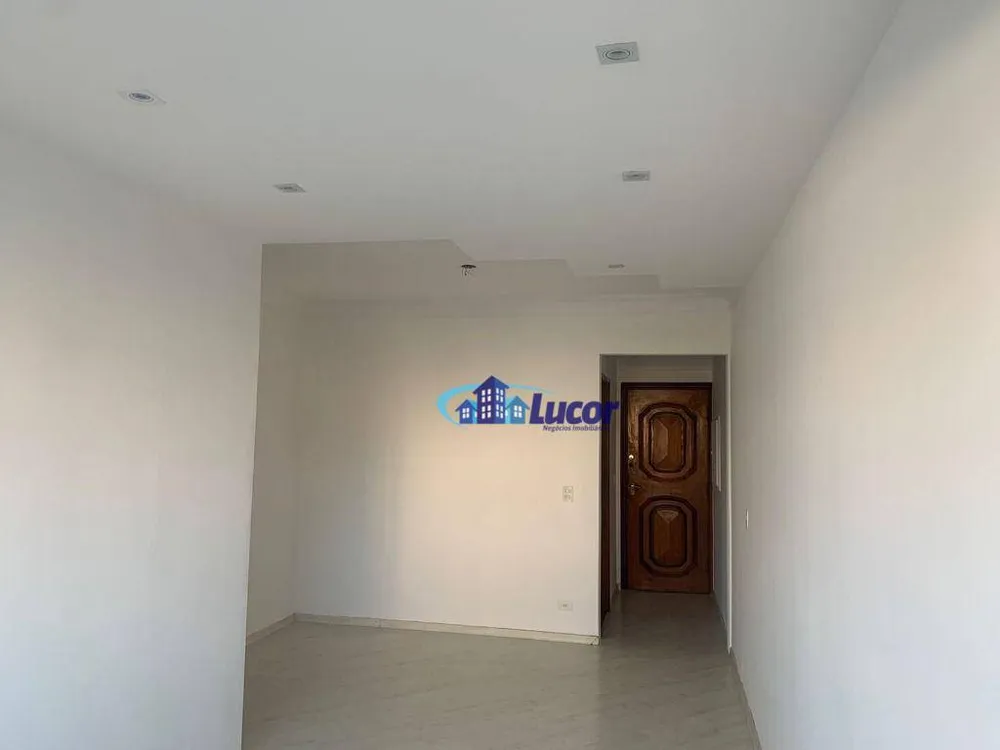 Apartamento, 3 quartos, 70 m² - Foto 2