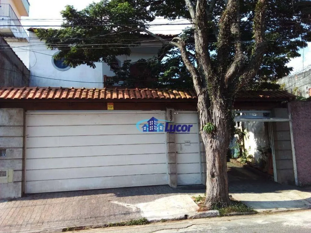 Sobrado, 4 quartos, 250 m² - Foto 1