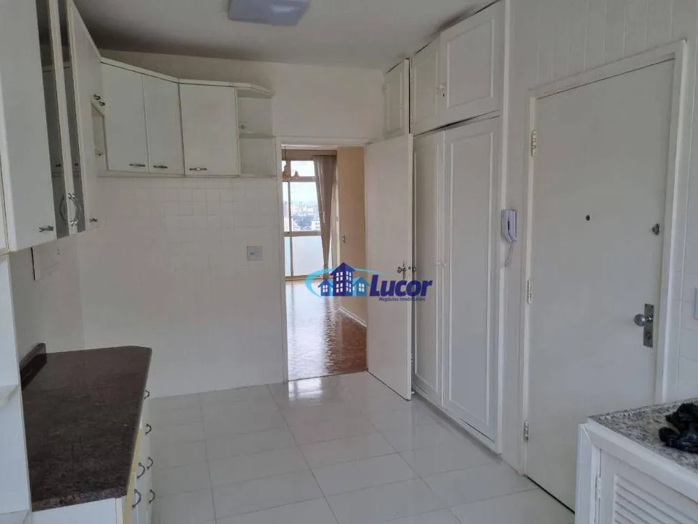 Apartamento, 3 quartos, 140 m² - Foto 3
