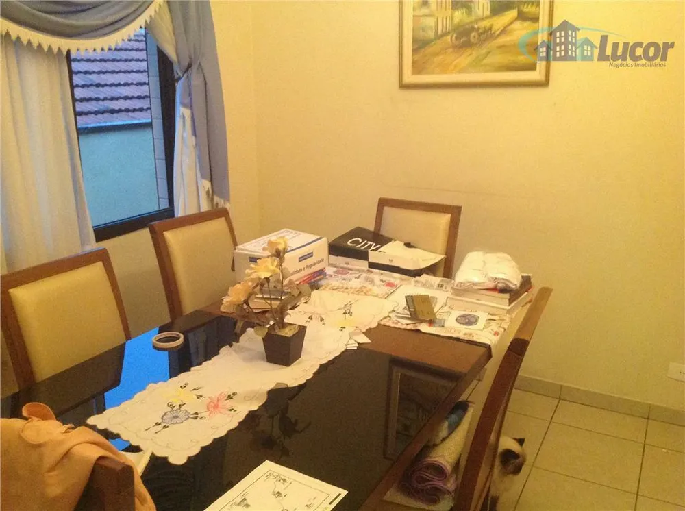 Casa, 5 quartos, 214 m² - Foto 3