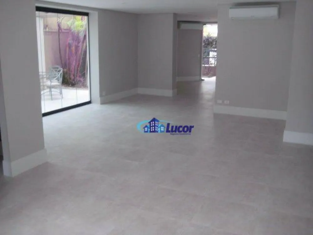 Apartamento, 4 quartos, 208 m² - Foto 1